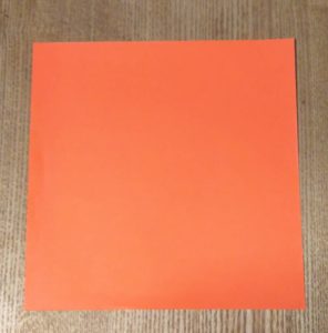オレンジの折り紙